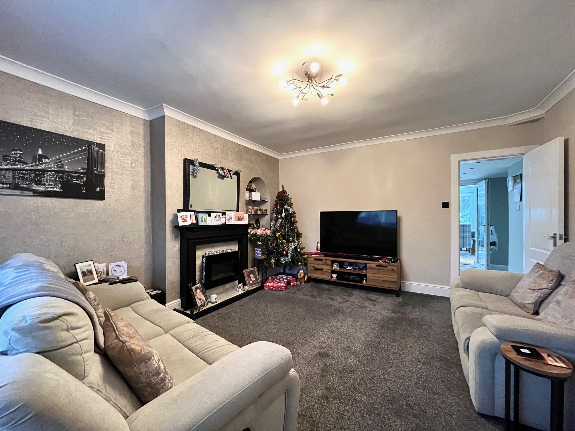 60 Mavisbank Gardens Bellshill ML4 3ES Property Bureau
